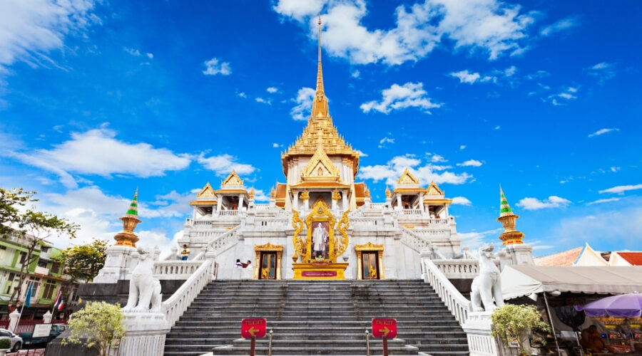 Wat Traimit