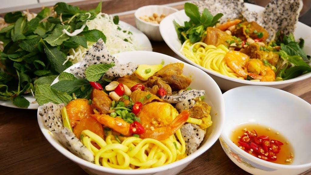 Mi Quang (Mì Quảng)