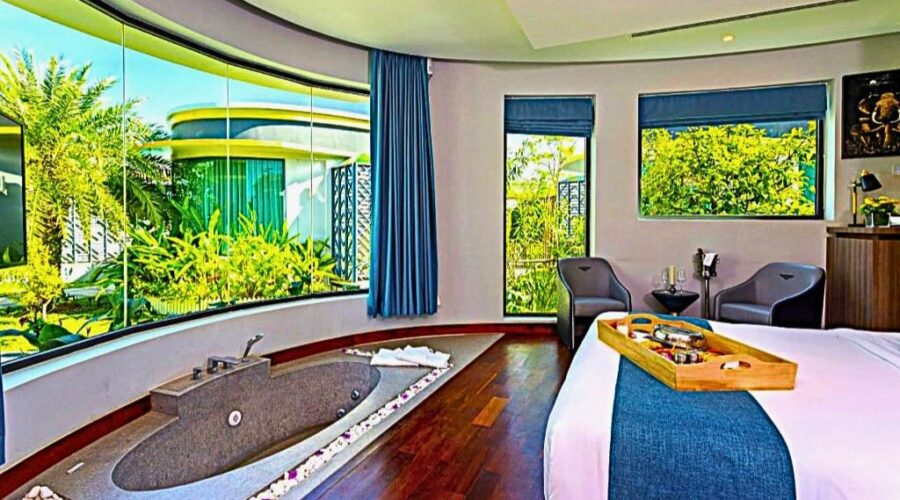 Castle Bayview Resort
