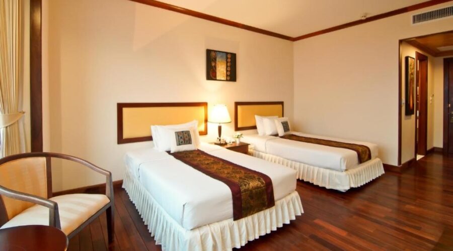 Champasak Grand Hotel