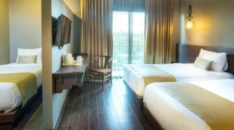 Chiang Khong Teak Garden Riverfront Hotel