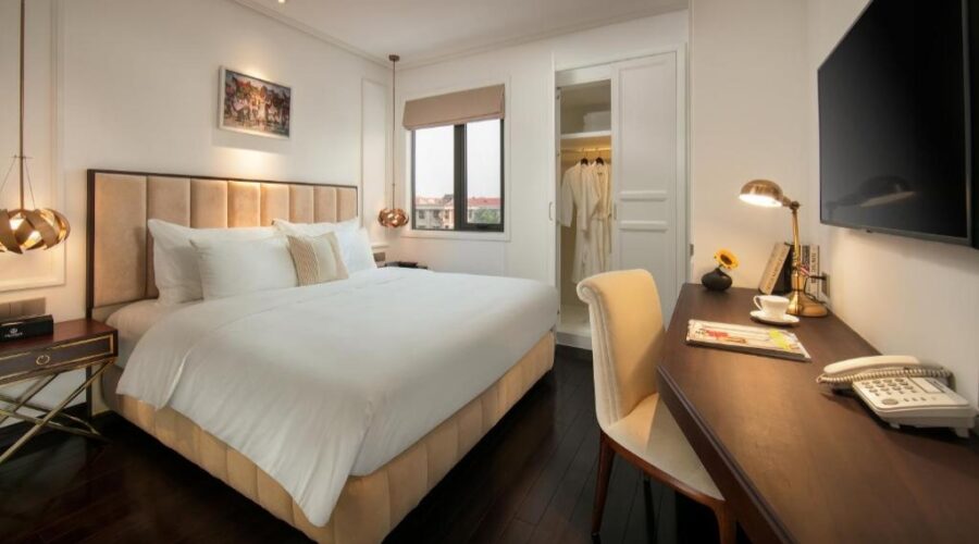 Anatole Hotel