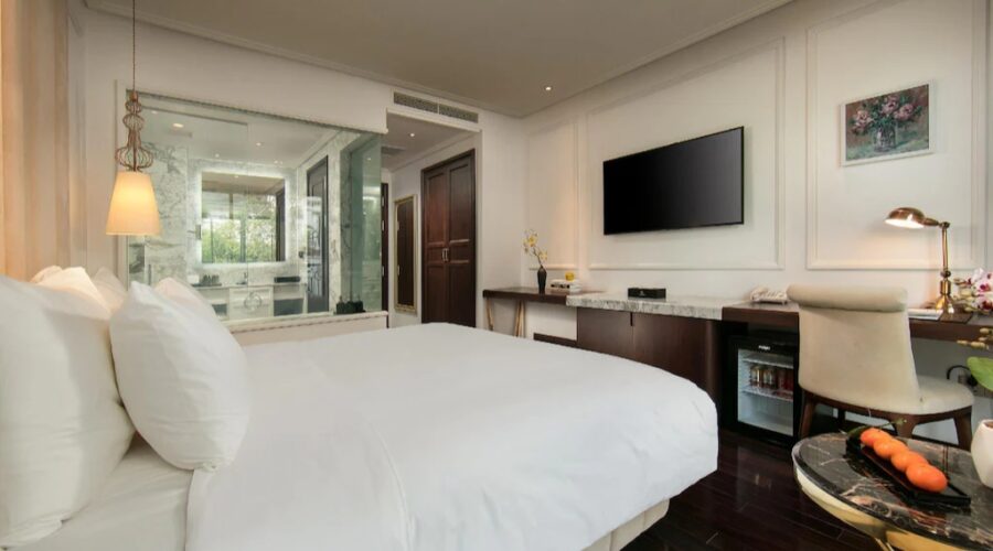 Anatole Hotel