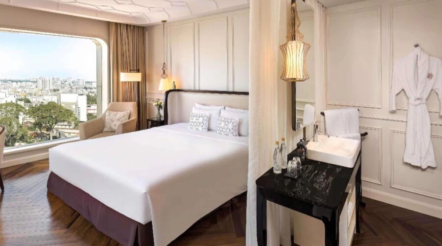Hotel des Arts Saigon MGallery Collection