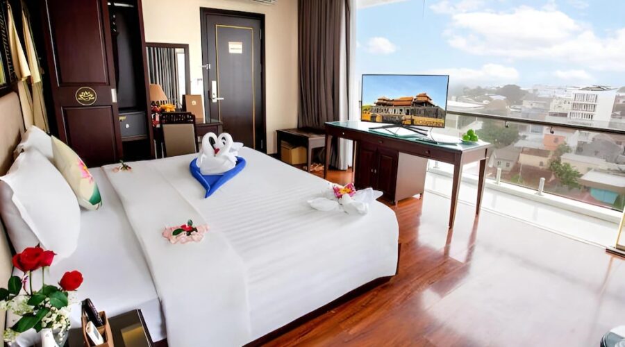 Thanh Lich Hotel