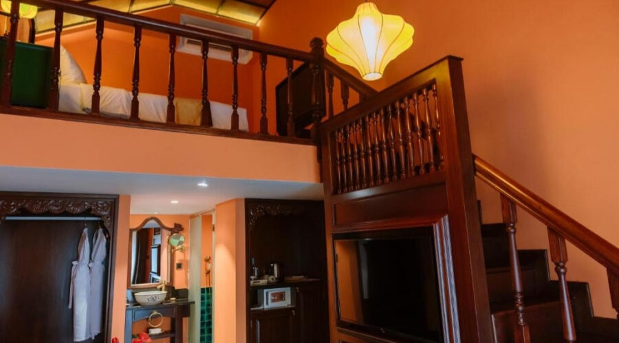 Duplex Room