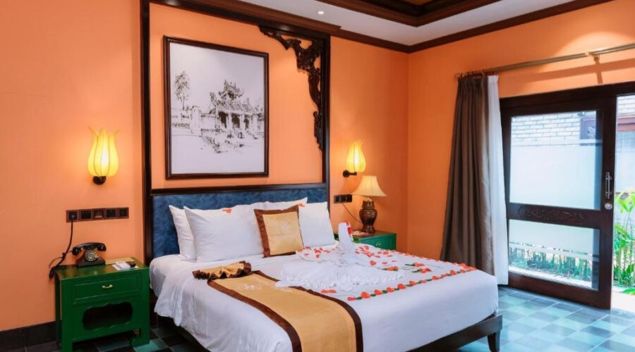 Superior King Room