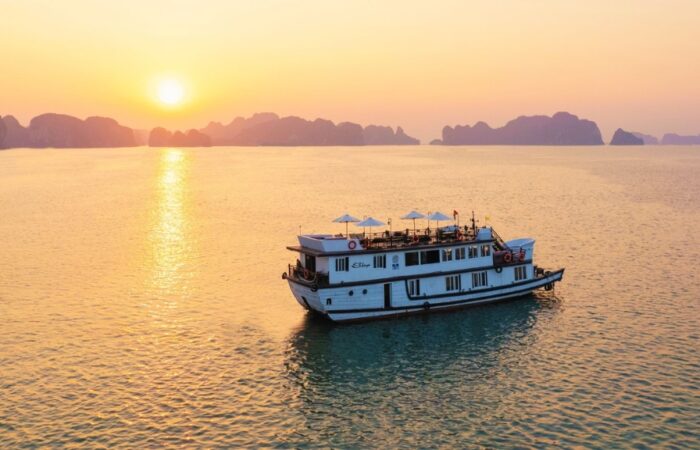 Halong Bay travel guide