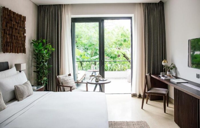 Treeline Urban Resort