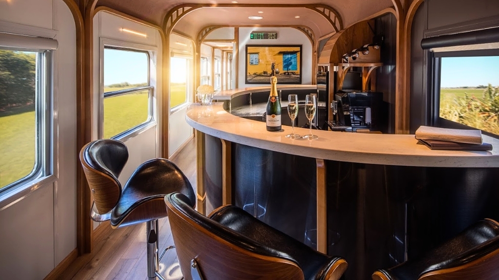 The Vietage Train