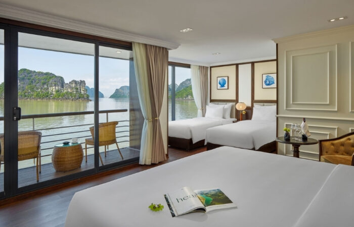 Cruise Capella in Halong Bay