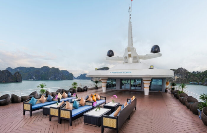 Catherine Cruise in Halong Bay