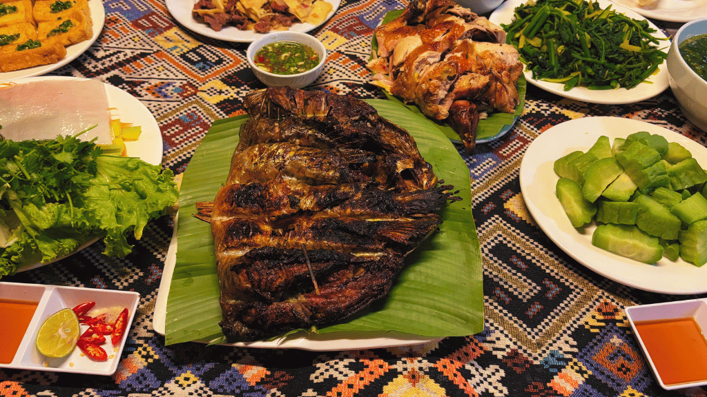 Local food experience in Pa Co with bamboo shoots, grilled fish and natural ingredients
