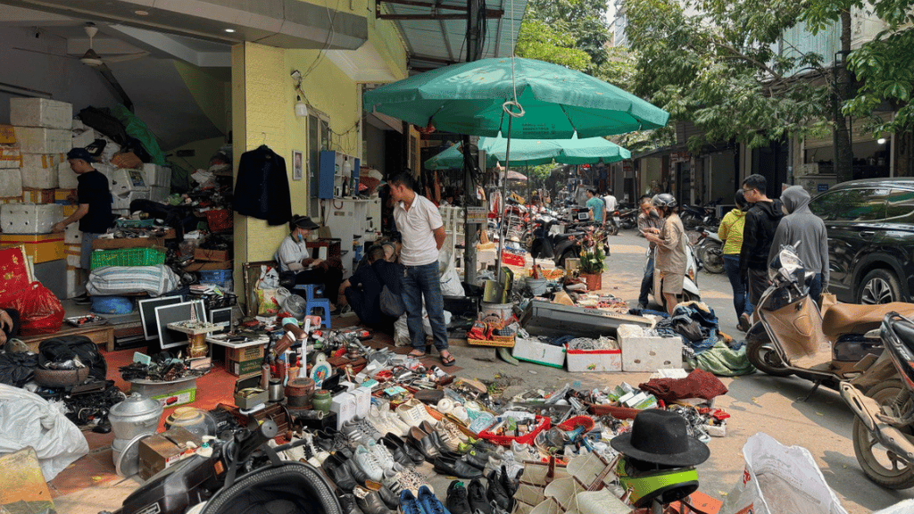 Traditional Cho Troi market in Hanoi