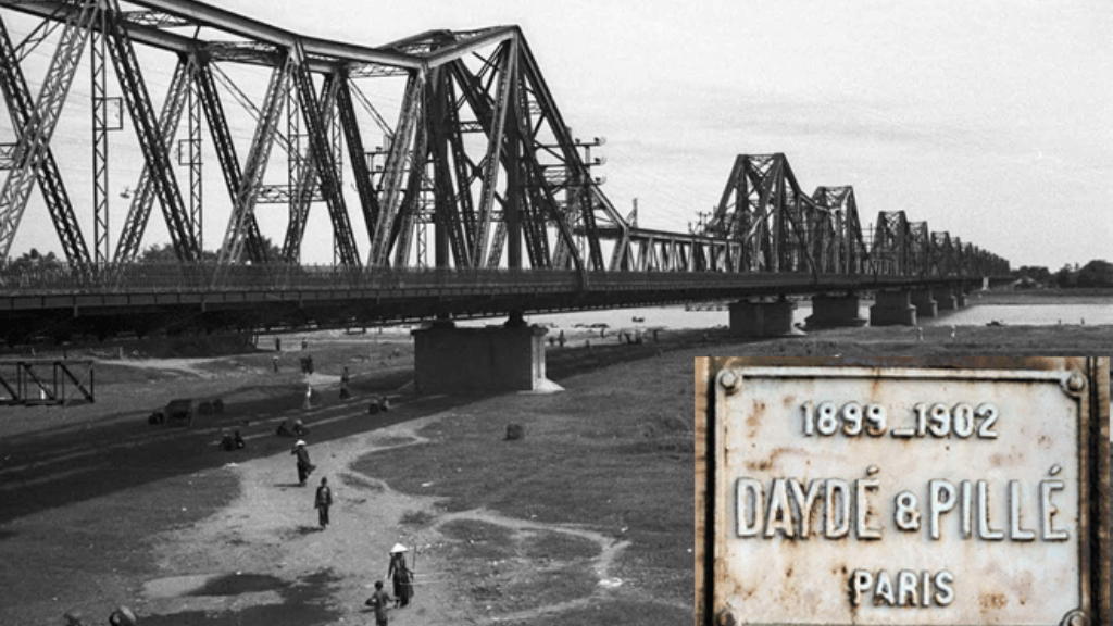 Autrefois appelé pont Paul Doumer, il prend officiellement le nom de Long Biên après la Libération de Hanoi en 1954